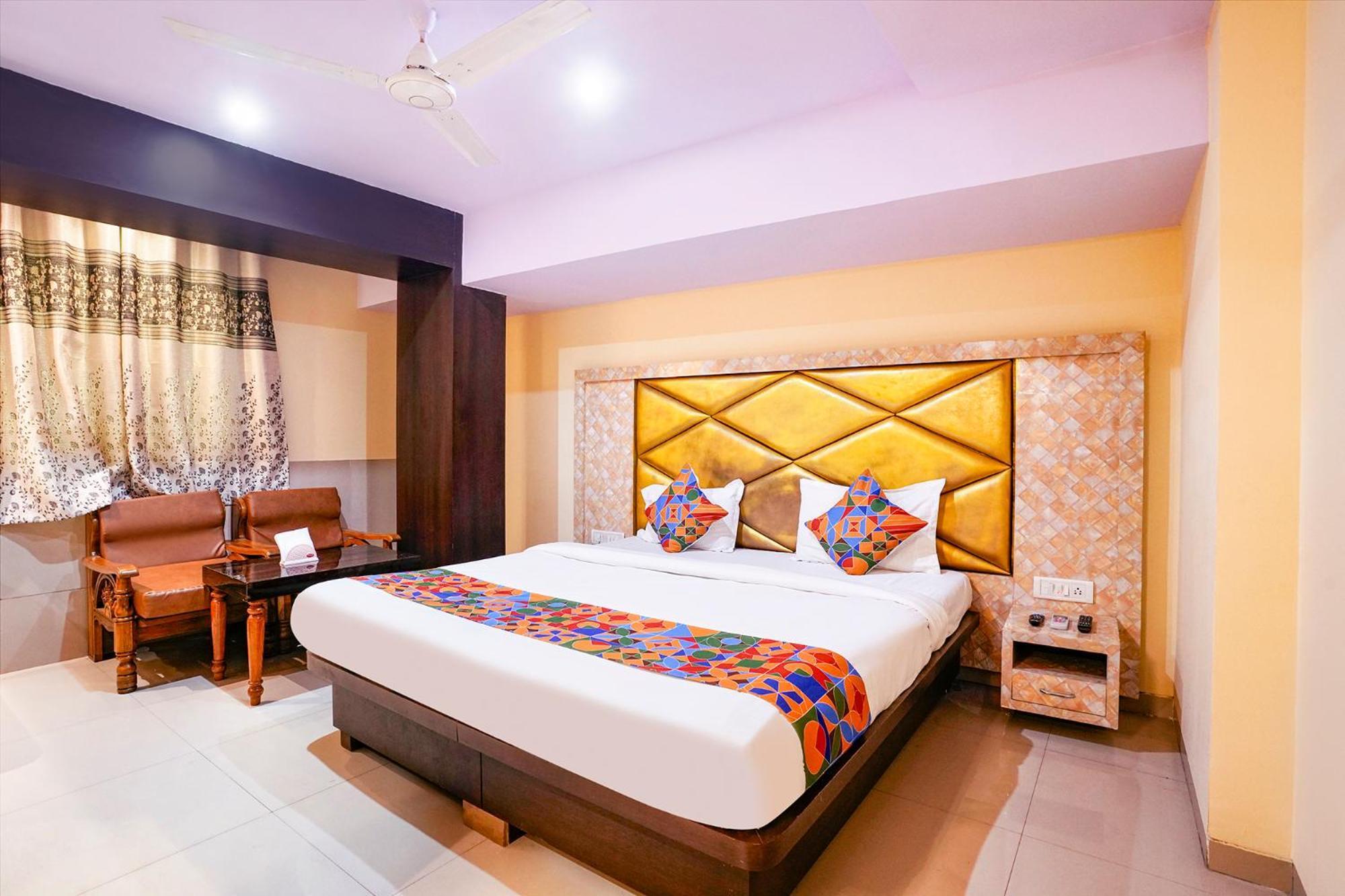 Fabhotel Everest Vashi Bagian luar foto