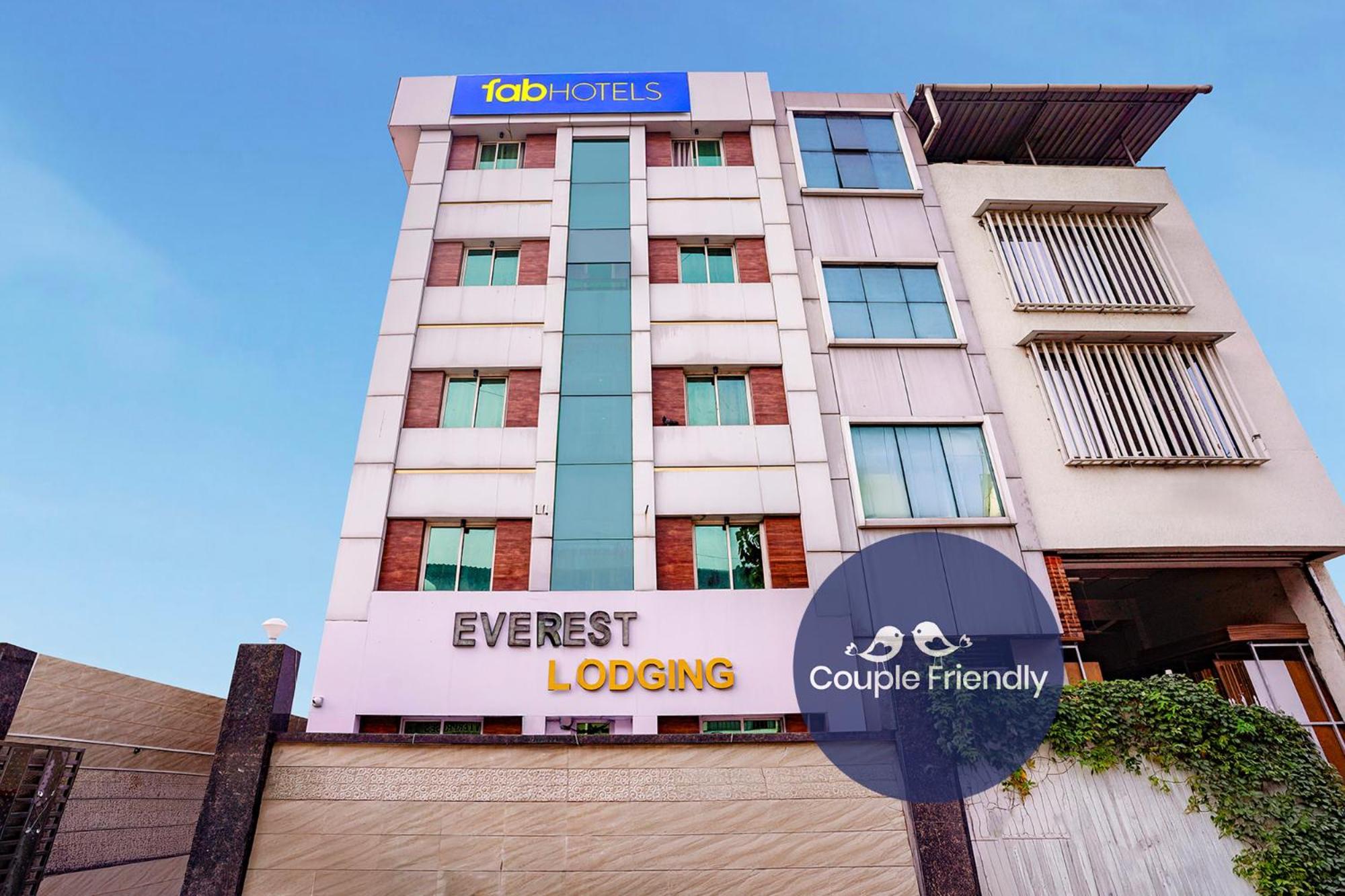 Fabhotel Everest Vashi Bagian luar foto